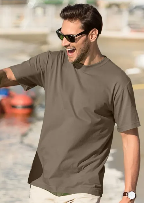 Lacné pánske tričko klasické, army