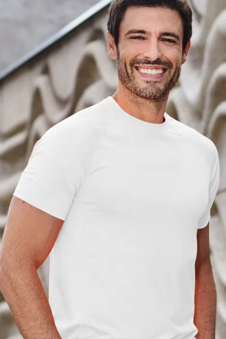 Lacné pánske športové tričko, biela